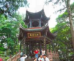 Китай. Башня колокола. Храм Ваньняньсы